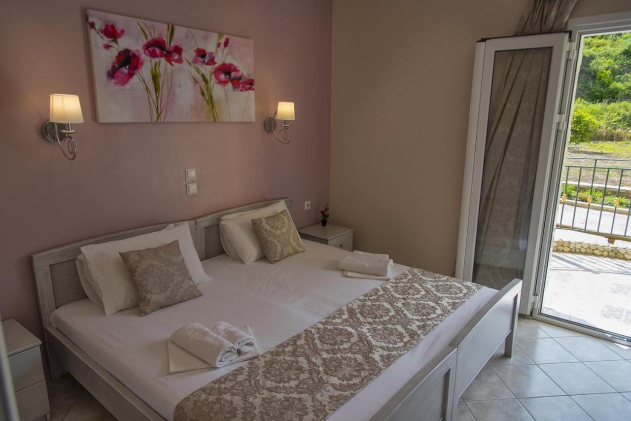 Villa Perkemes Apartments 帕尔加 外观 照片