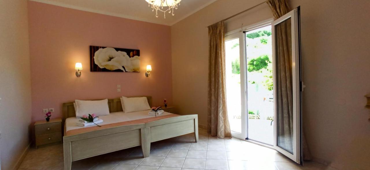 Villa Perkemes Apartments 帕尔加 外观 照片