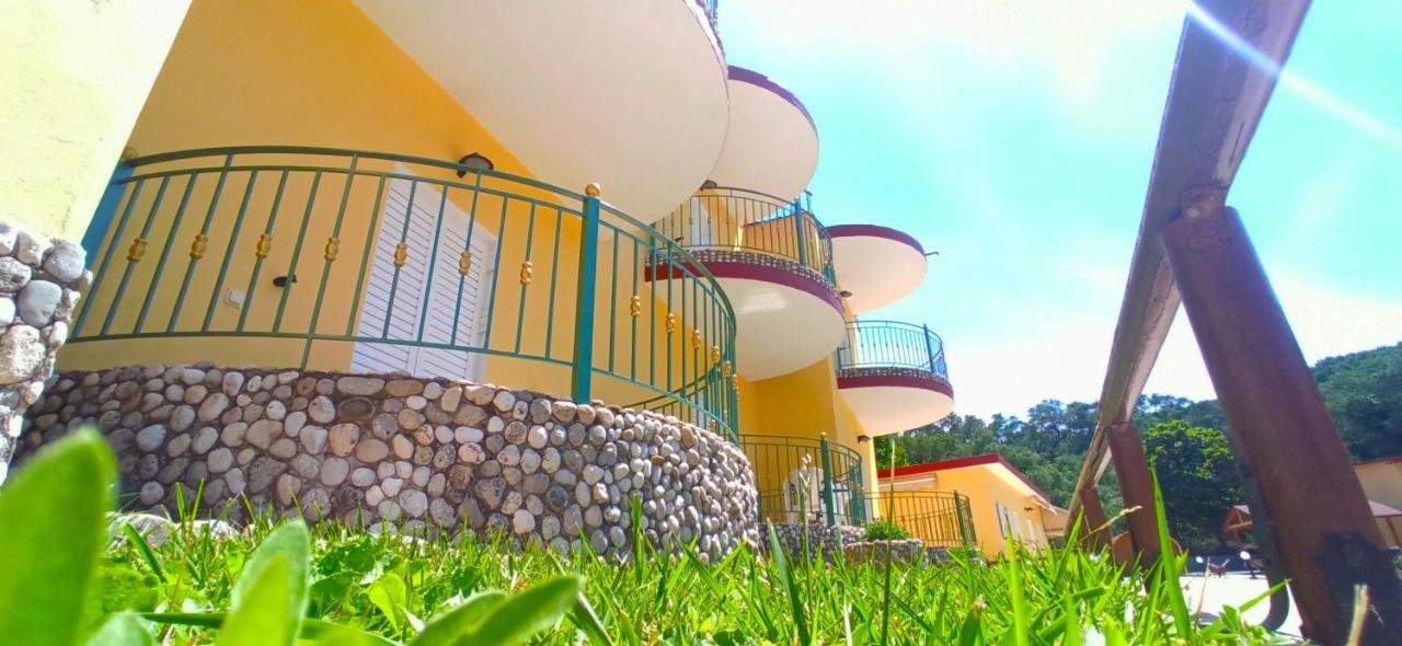 Villa Perkemes Apartments 帕尔加 外观 照片