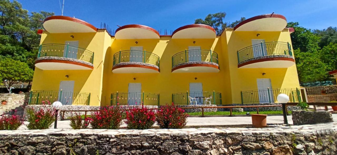 Villa Perkemes Apartments 帕尔加 外观 照片